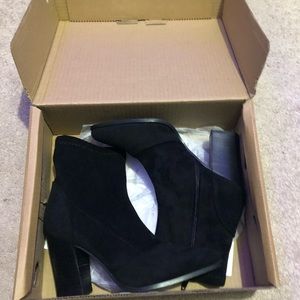 Black le château heels